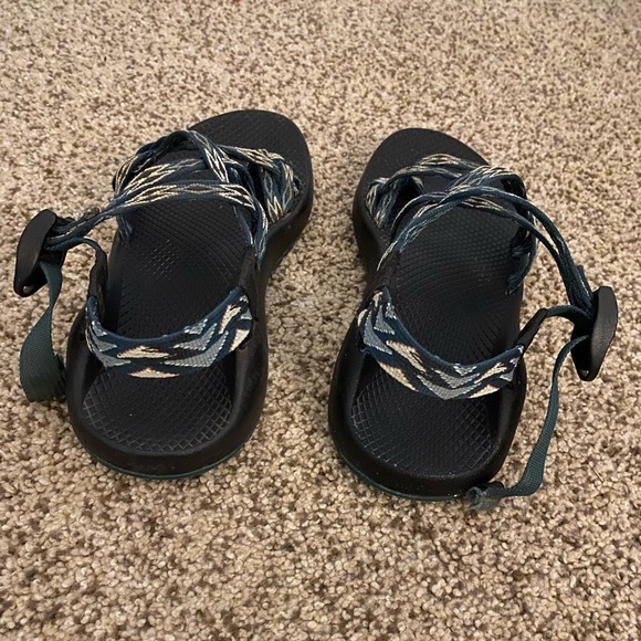 Chacos, women’s size 9 - Picture 4 of 5